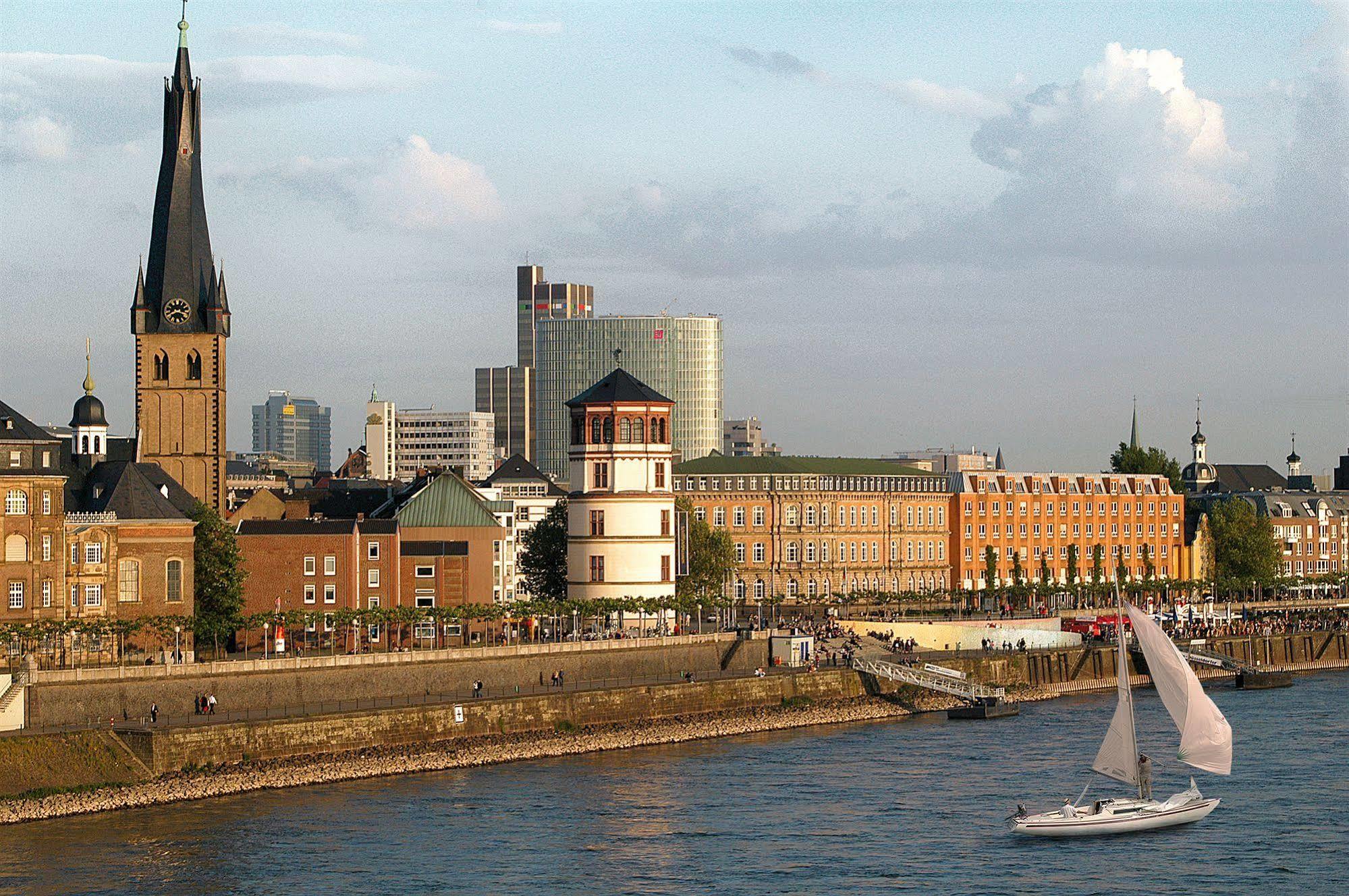 Central Hotel Duesseldorf Luaran gambar